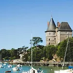 T2 Renove - 5 Min Plages - Grand Jardin - Calme
