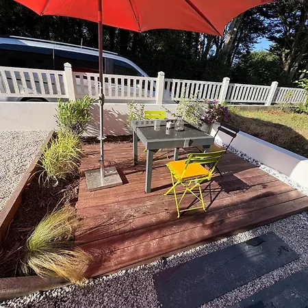 T2 Rdc A 700m Porteau, Jardin Clos, Calme, Renove En 2025 Pornic
